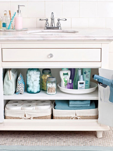 organize-master-bathroom-s3-large_new