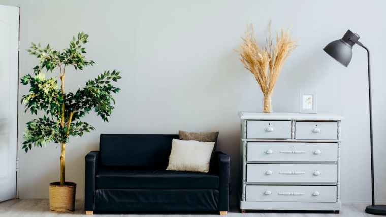 qué muebles comprar antes de vivir sola